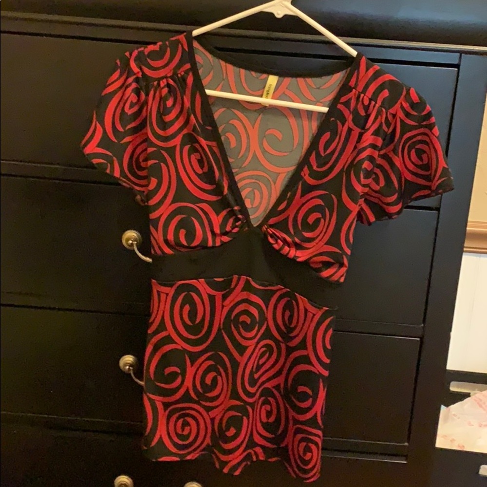 Tempted Red and Black Top L